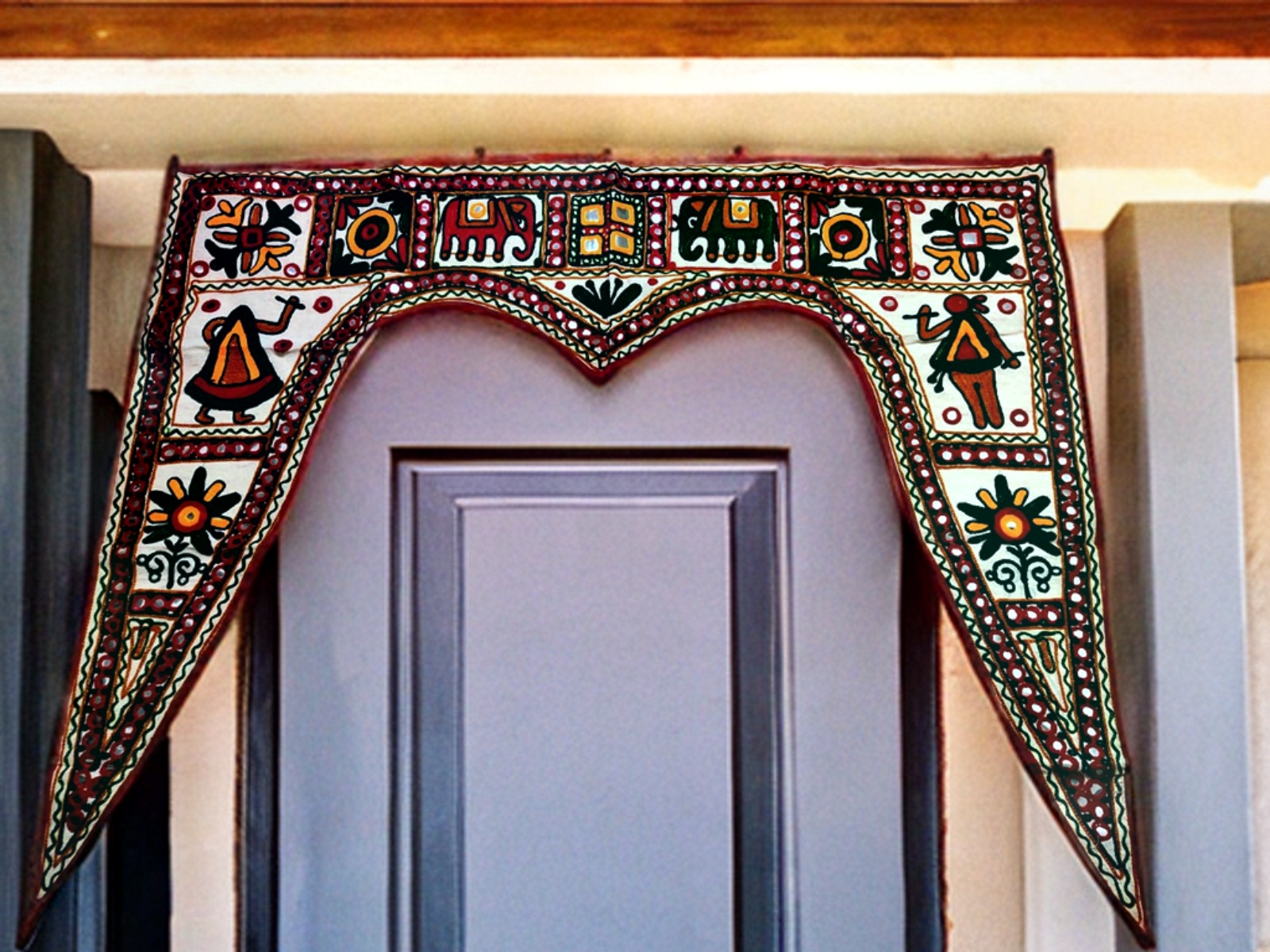 Handcrafted Embroidered Toran – By Women Artisans of Bhuj