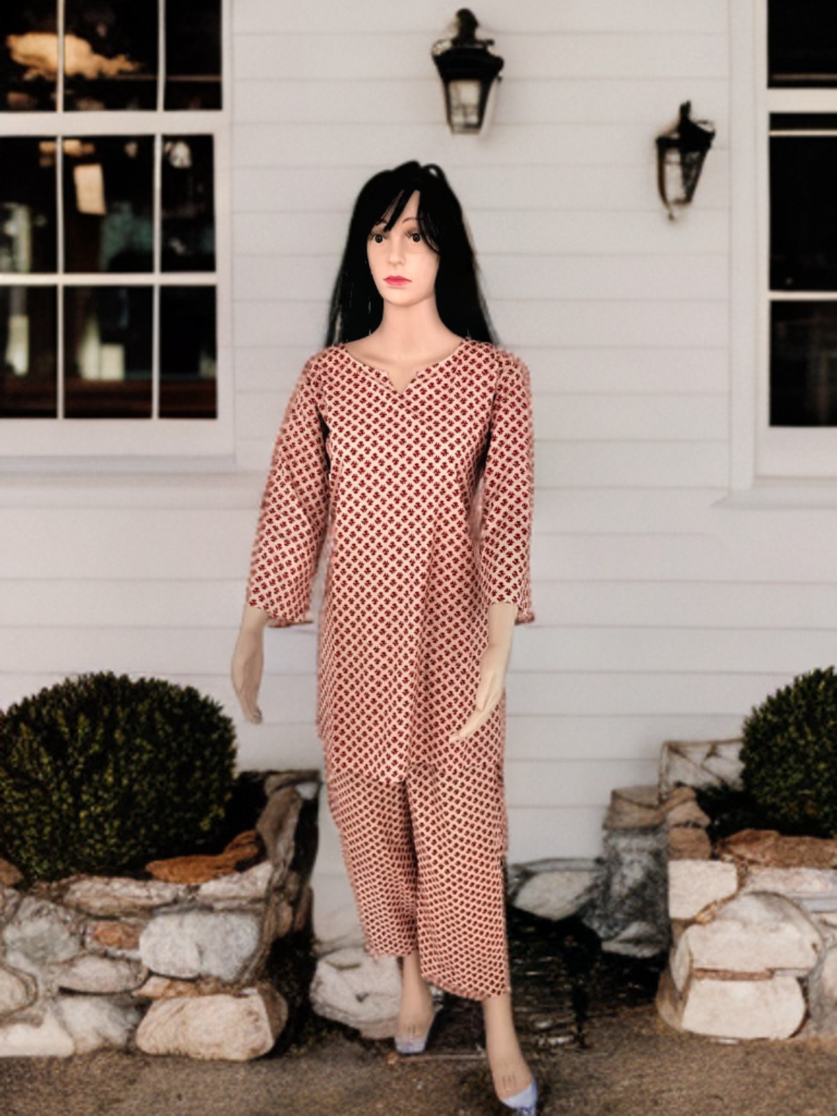 CO-ORD SET RED AND CREAM