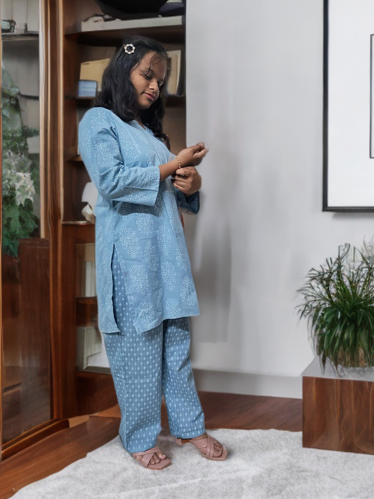 CO-ORD SET BLUE