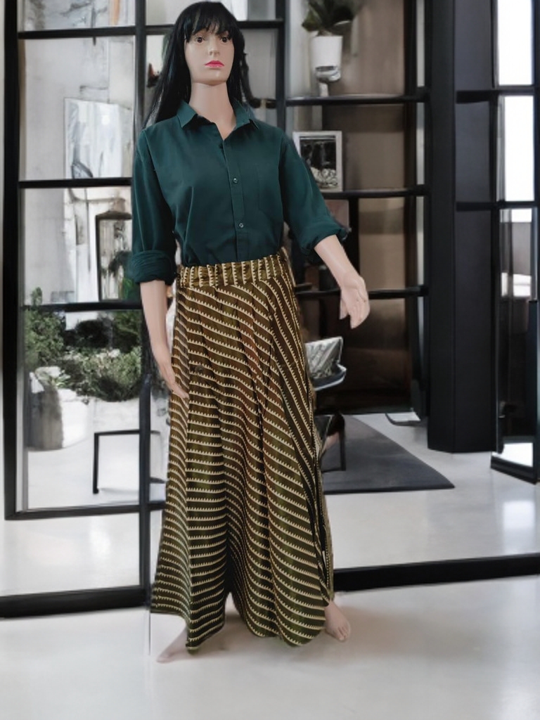Bhujodi Modal Silk Skirt – Grace in Geometry, Luxury in Loom