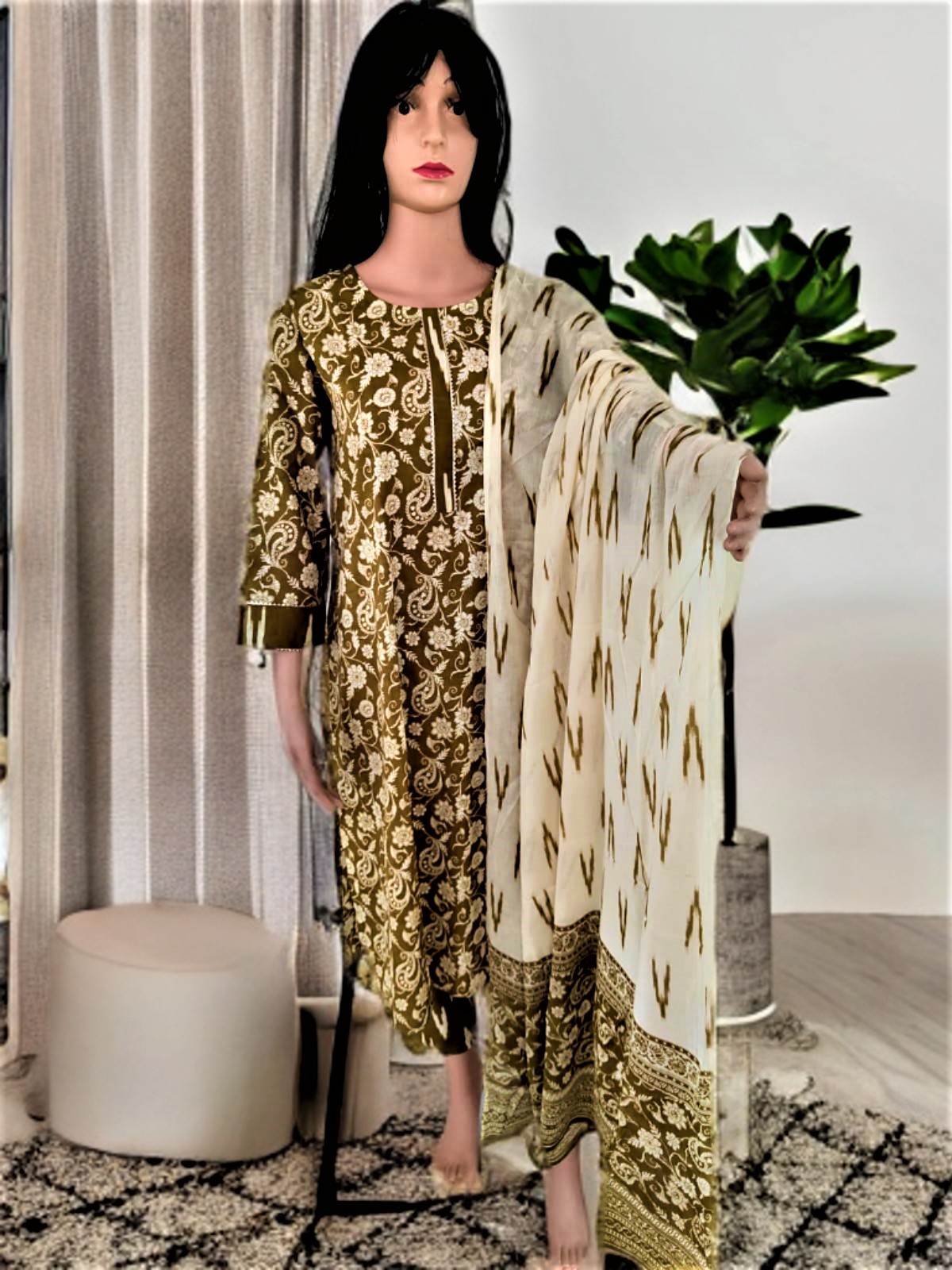 SUIT WITH DUPATTA – WHITE AND MEHENDI GREEN