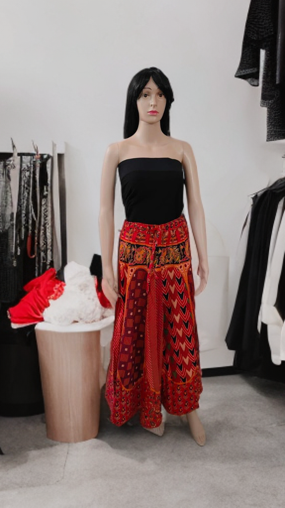 Rangrekha Jaipuri Cotton Skirt – A Riot of Reds, A Rhythm of Roots